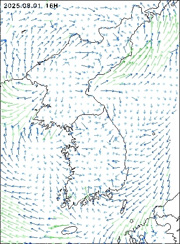 2025-08-01 16 : 00