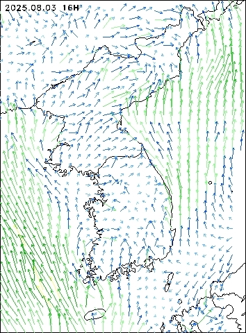 2025-08-03 16 : 00